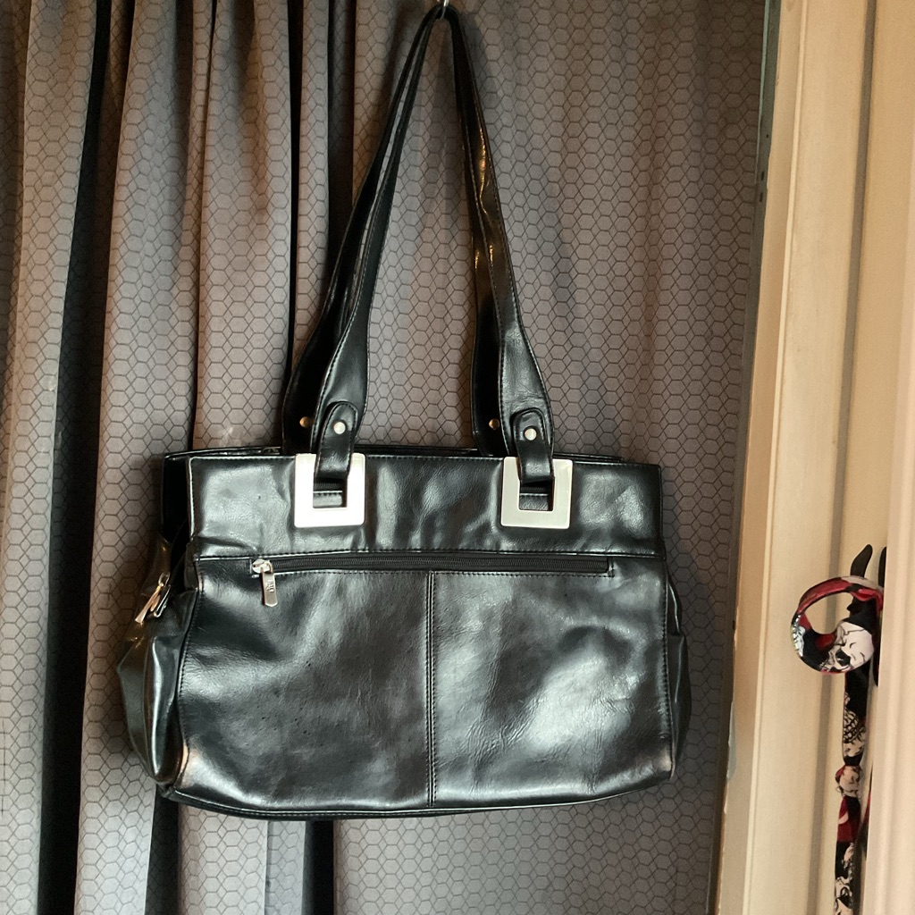 Baci Black Leather Tote Bag